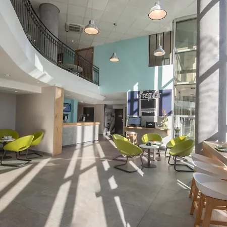 Hotel Ibis Budget Californie Lenval