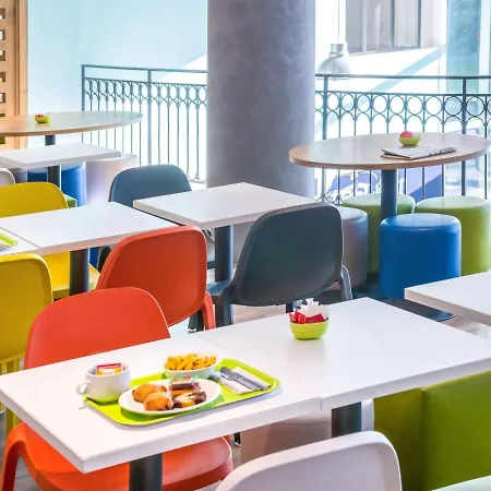Ibis Budget Californie Lenval 2*